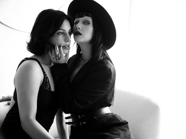 In che modo l'approccio del Design Thinking può essere utilizzato per migliorare l'usabilità di dispositivi medici?